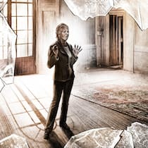 Verbitterter Streit um verlottertes Erbe Erbin in der leeren Villa