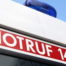 Darf man mit «144» werben? Krankenwagen mit Aufschrift Notruf 144