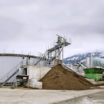 Ökoalternative mit einem Haken Biogas Anlage der Agro Energie Schwyz in Ibach am 21. Maerz 2017. (KEYSTONE/Gaetan Bally)