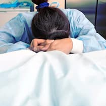 Alle Maschinen stopp? Krankenbett