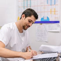 Welche Rechte haben Patienten? Photographs of the entire hospital pharmacy area within a hospital.