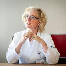 «Vielleicht brauchen wir in 100 Jahren keine Männer mehr» Frau Prof. Dr. med Brigitte Leeners; Klinik für Reproduktions-Endokrinologie UniversitätsSpital Zürich; Seit 2020 Klinikdirektorin, Klinik für Reproduktions-Endokrinologie, Universitätsspital Zürich, Seit 2015 Leitende Ãrztin, Klinik für Reproduktions-Endokrinologie, Universitätsspital Zürich
