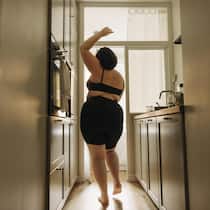 Und dann kam die Angst vor dem Glück Die Abnehmspritze ist in aller Munde. Oder eben nicht im Munde, sie steckt im Bauchfett. Sie ist auch eine Motivationsspritze. Meiner Klientin hilft sie sehr. Nicht nur beim Abnehmen. Auch ihr Liebesleben wurde besser.