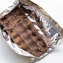 Coop muss Schoggi-Preis zurückzahlen – nach Beobachter-Anfrage Ungeniessbare Schoggi - Kunde bekommt via Coop-Onlineshop 30 Tafeln ungeniessbare Schokolade. Als er reklamiert, fangen die Probleme erst richtig an