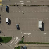 Unbeliebtester Parkplatz der Schweiz beschlagnahmt Parkplatz Park & Ride Lyssach. Die Berner Staatsanwaltschaft hat den vielleicht unbeliebtesten Parkplatz der Schweiz beschlagnahmt. Sie ermittelt wegen Nötigung, Eventualbetrug und Geldwäscherei.