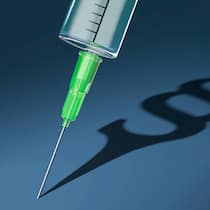 St. Galler Impfpläne lösen Sturm der Entrüstung aus Impfung und Recht Symbolbild zum Thema Impfpflicht. *** Vaccination and law Symbolic image on the subject of compulsory vaccination