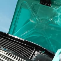 Der virale «Pannen-Trick» kann teuer werden classic car abstract abstract of a classic car with the bonnet up PUBLICATIONxINxGERxSUIxAUTxONLY Copyright: xnelsonartx 13928720