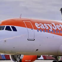 Flugpersonal streikt: Bekomme ich als Passagierin Geld zurück? Nase eines Airbus A320 der Fluggesellschaft Easyjet