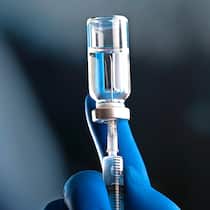 Grippeimpfung wirkt nur beschränkt Spritze und Impfstoff