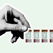 7 Tipps zur Abrechnung der Nebenkosten Eine Hand hält Kästchen mit Zahlen vor hellgrünem Hintergrund – Wenn die Abrechnung ins Haus flattert, ist vielen Mieterinnen und Mietern angst und bange. Völlig unnötig, wenn man die Rechtslage kennt. Der Beobachter gibt 7 Tipps, worauf es bei der Nebenkostenabrechnung ankommt.
