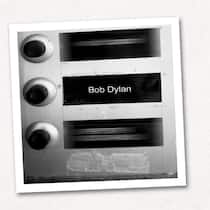 Jetzt steht «Bob Dylan» auf dem Klingelschild Klingelschild mit Name von Bob Dylan drauf - Drei Mieter mussten gehen, weil der Eigentümer Eigenbedarf anmeldete. Angeblich braucht die Stieftochter Platz zum Malen. Doch statt der Verwandten wohnt an der Adresse in Zürich nun eine Fremde – und ein Phantom