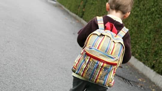 Darf ich jederzeit auf Schulbesuch?