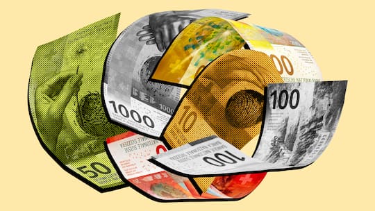 Montage Schweizer Franken auf gelbem Hintergrund. Reicht das Geld nach der Pensionierung? Zehn Fallstricke, die Sie kennen sollten, wenn es um Ihre Vorsorge geht.