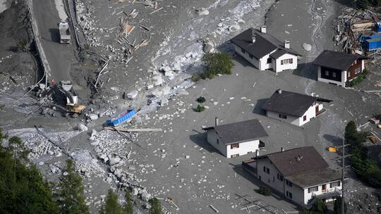 Luftaufnahme von Bondo im August 2017. Sechs Jahre nach dem Bergsturz eröffnet die Staatsanwaltschaft ein Strafverfahren.