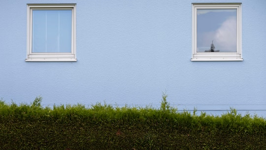 Fenster eines Einfamilienhaus, fotografiert am Mittwoch, 29. Juni 2022 in Uster. (KEYSTONE/Christian Beutler)