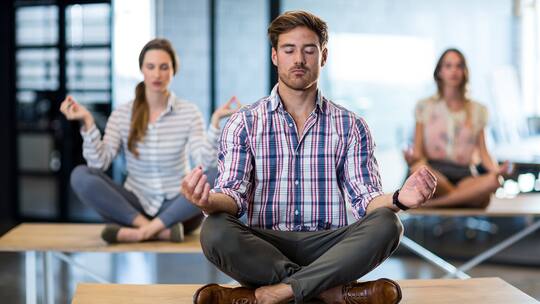 Yoga am Arbeitsplatz