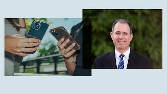 Interview mit Martin Steiger zum Thema Umgang der Jugend mit Social Media und zur Frage, wie die Schweiz überhaupt Einfluss nehmen kann. Linkes im Bild: Symbolbild, fotograifert von Tom Huber am 21.8.2026 in Zü…