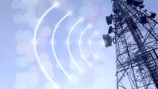 telecommunication mast TV antennas wireless technology