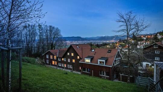Blick auf das ehemalige Töchterheim Sonnenberg in Walzenhausen AR