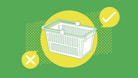 Ein Einkaufskorb befindet sich vor einem grünen Hintergrund - Finden Sie mit dem Beobachter-Format «Be-O-Mat» mit wenigen Klicks heraus, was für Ihren spezifischen Fall gilt, indem Sie wenige Fragen zu Ihrer Situation beantworten.