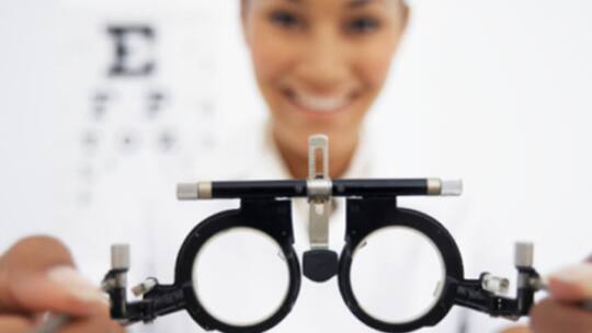 Augen auf beim Brillenkauf