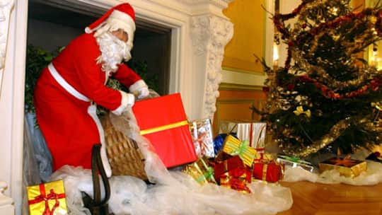 Christkind, Samichlaus, Zahnfee & Co.