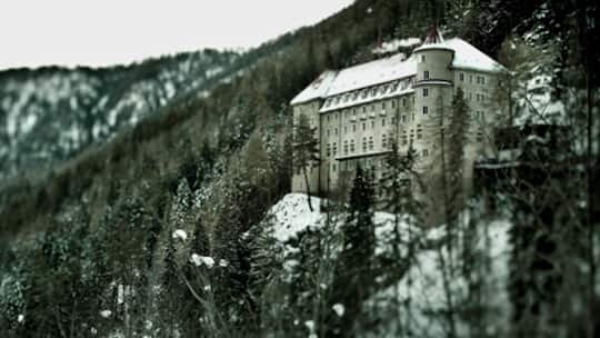 Rendezvous im Spukhotel