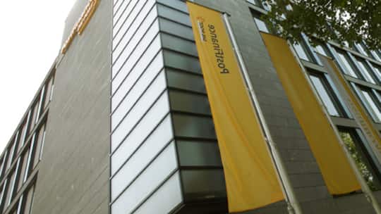 Postfinance will zu viel wissen