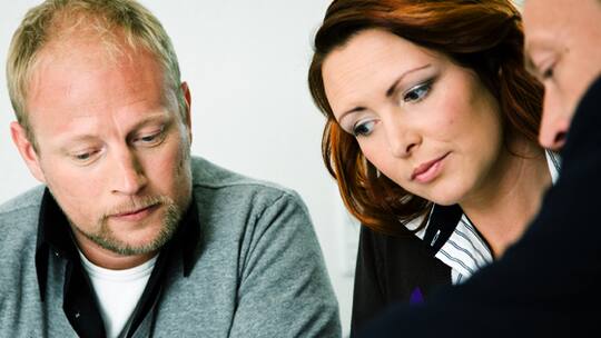 Sind Spesen für die Auszahlung legal?