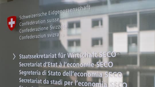 Das Logo des Staatssekretariats fuer Wirtschaft SECO, aufgenommen am Mittwoch, 16. April 2014, am Holzikofenweg 36, in Bern. (KEYSTONE/Gian Ehrenzeller)
