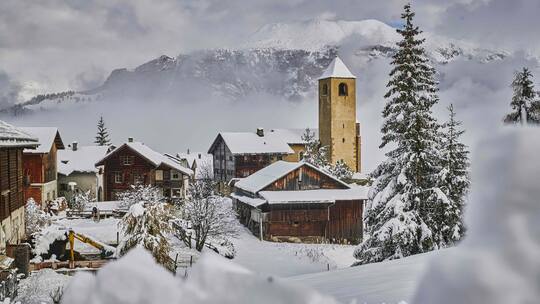 Deutsch dominiert: Dorf Lohn, Gemeinde Schamserberg