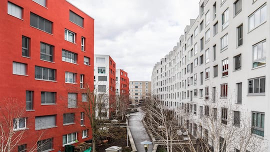 Häuser in Opfikon ZH.