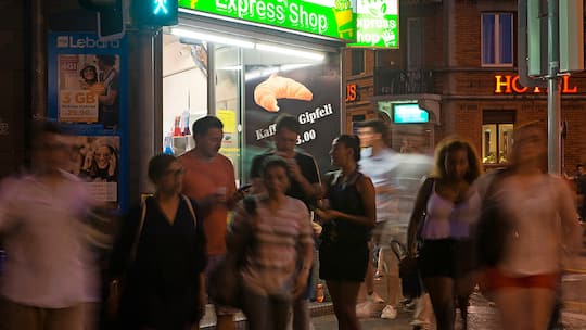 24 Stunden Shop an der Langstrasse Zürich