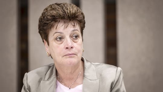 Regierungsrätin Silvia Steiner wirft dem Tierspital-Whistleblower Eigeninteresse vor.