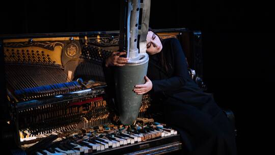 Performance Opera Aperta im Khanenko-Museum in Kiew