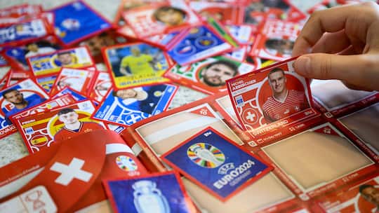 Topps Euro 2024: Fussballbildli – Sammelbildchen der Fussball-EM werden offenbar künstlich verknappt. Das könnte gegen das Gesetz verstossen. So können Sie sich wehren.