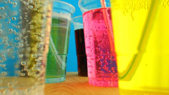 So ätzend sind Energydrinks