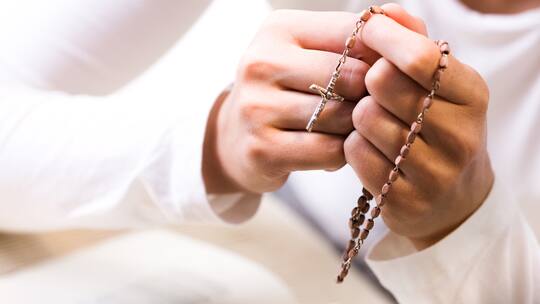 «Mich ärgert ihre Frömmigkeit»