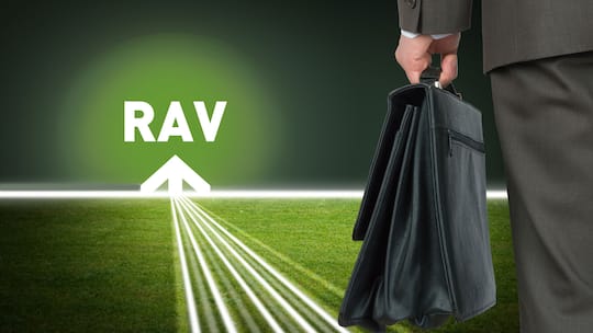 Trotz Abgangsentschädigung stempeln?