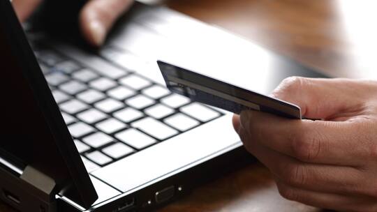 Vorsicht mit der Kreditkarten-Identifikation!