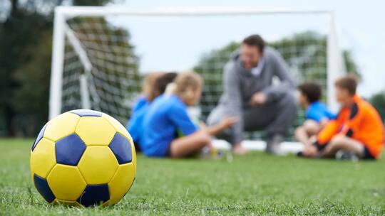 Zwangsspagat für Turnlehrer