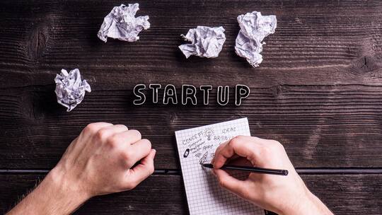 Den geeigneten Firmennamen finden