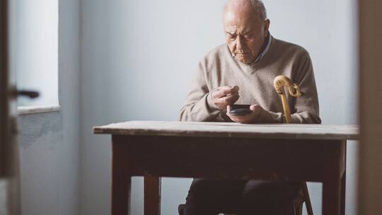Tiefzinse lassen die Altersrente schmelzen