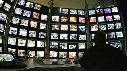 Klauen mit Störsendern