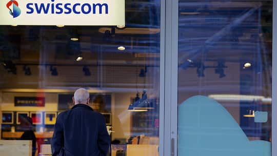 Im Swisscom Shop kann man ab Oktober Rechnungen zahlen