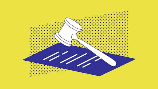 Ein Richterhammer vor einem gelben Hintergrund - In der Rubrik «Das
Urteil» stellt der Beobachter regelmässig die neuesten Bundesgerichtsentscheide vor und zeigt, wie bei
Fragen zu Alimente, Erbschaft sowie weiteren rechtlichen Fragen das höchste…