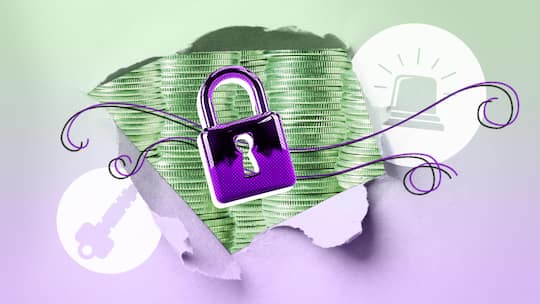 Ein violettes Schloss vor einem Stapel Geldmünzen - Ein Notgroschen ist nichts Altmodisches: Jede und jeder braucht eine eiserne Reserve an füssigen Mitteln, um im Notfall genügend Geld zu haben. Der Beobachter sagt, wofür