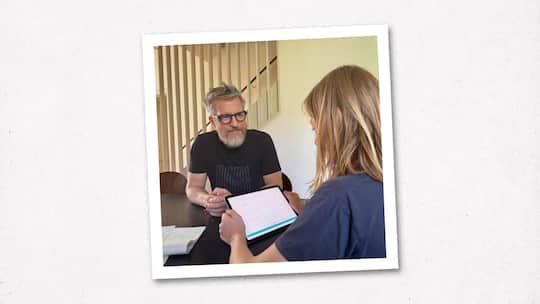 Collage zum Thema Lern-APP erstellt am 29.6.26Boris Moers und sohn PaulUm seinem Sohn beim Lernen zu helfen, hat ein findiger Vater eine clevere App entwickelt. Jetzt teilt er das KI-Tool für nur einen Franken im Monat mit anderen Eltern.