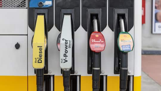 Foto: Sven Thomann, 16.3..2025, Uster (ZH): Tanksäule an der Shell-Tankstelle in Uster. SymbolbildRMS