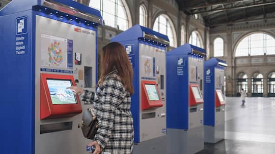 Foto: Sven Thomann, 12.3.2024, Zuerich: SBB Ticketautomaten im Hauptbahnhof Zuerich.
SymbolbildRMS